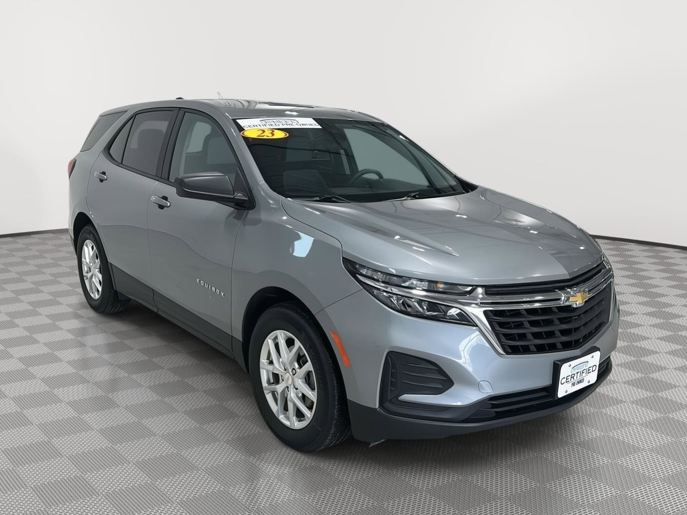 Used 2023 Chevrolet Equinox LS w/ LS Convenience Package FWD image 7