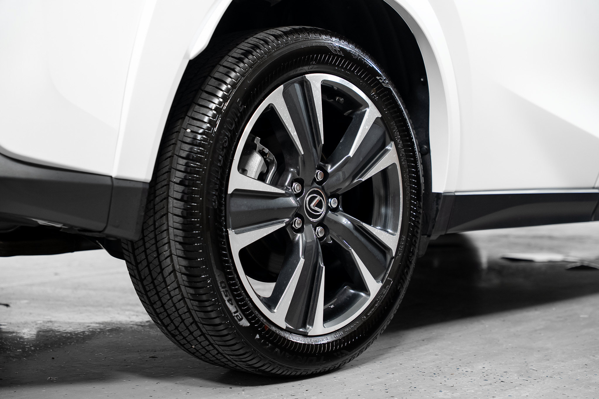 Used 2025 Lexus UX 300h AWD w/ Accessory Package (Z1) image 8