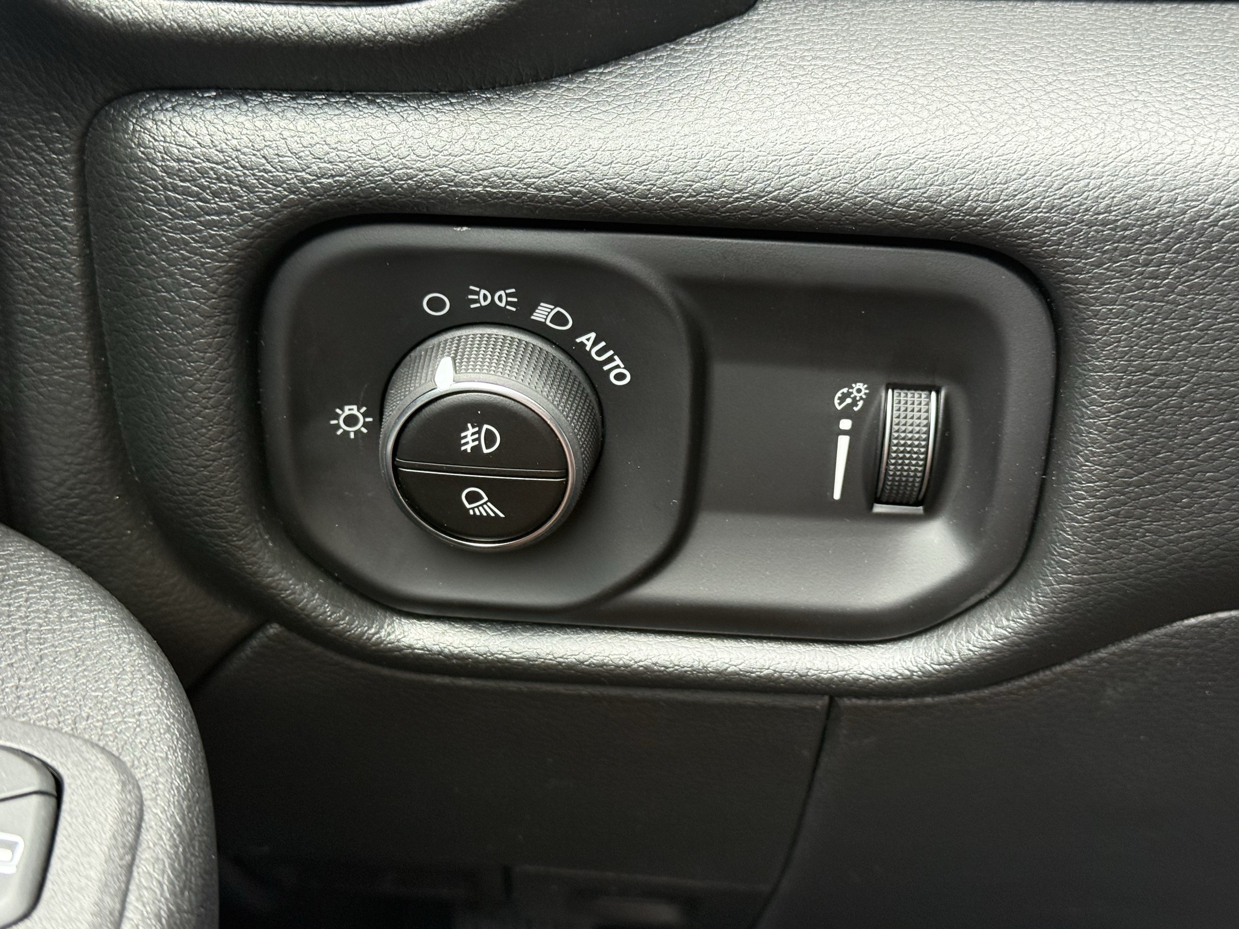New 2027 RAM 2500 Tradesman AWD/4WD image 28