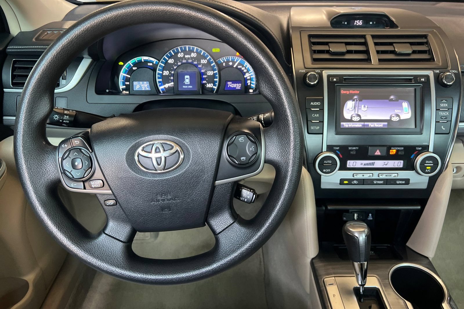 Used 2014 Toyota Camry LE FWD image 15