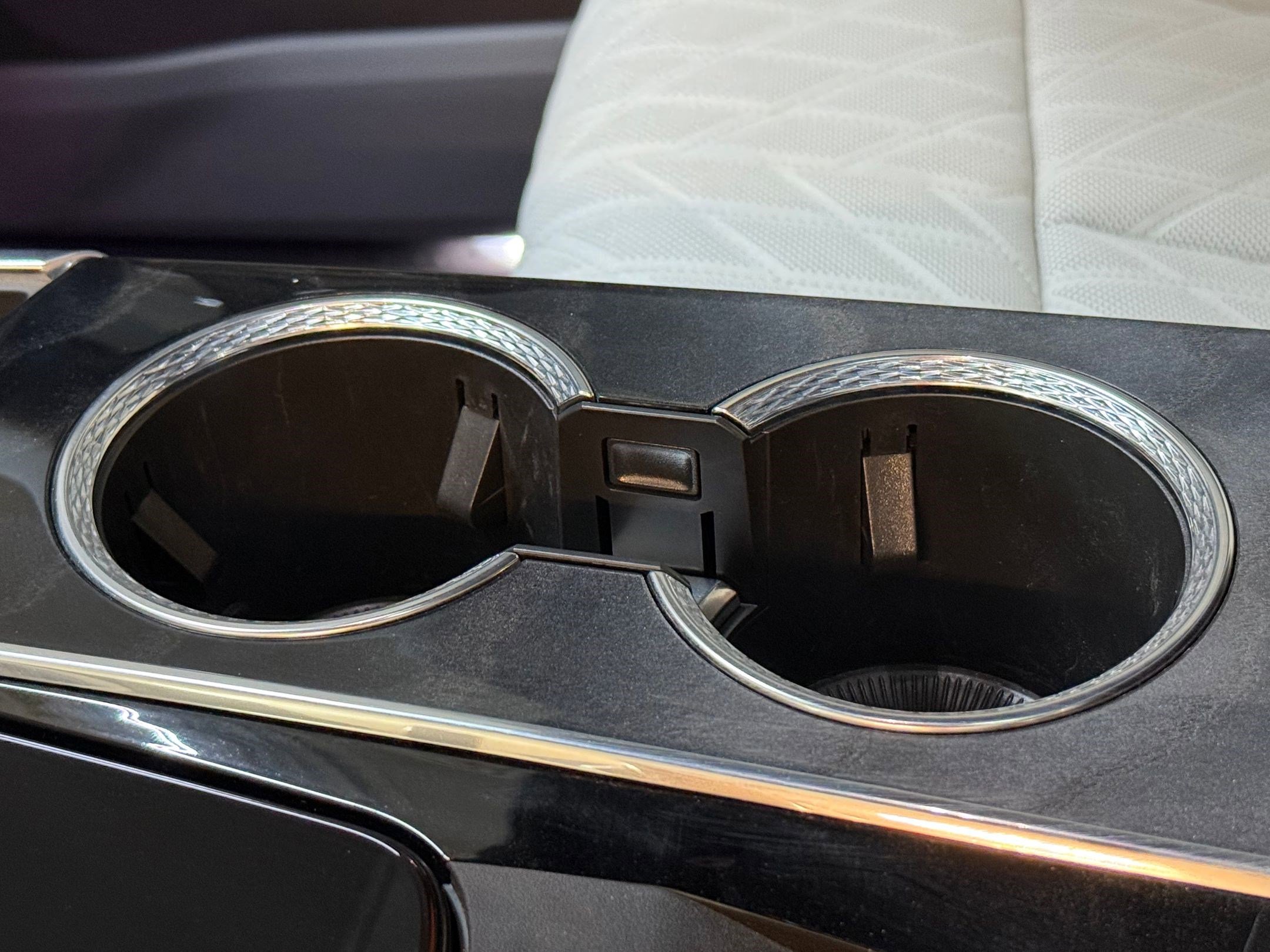 New 2025 Cadillac Escalade IQ Sport 1 w/ Smart Trailering package image 35