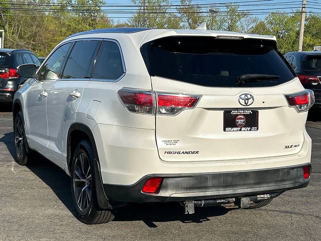 Used 2016 Toyota Highlander XLE AWD/4WD image 8