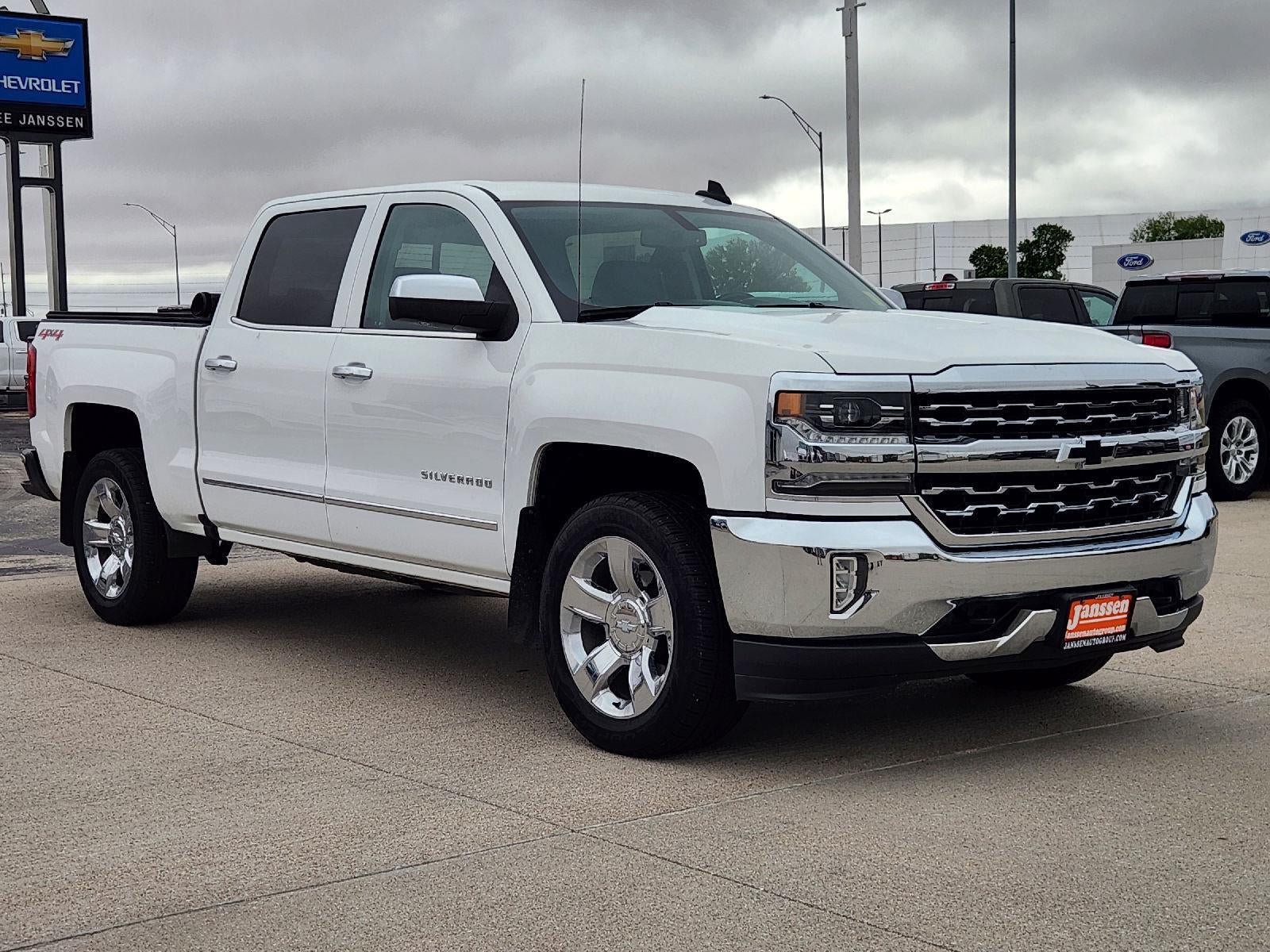 Used 2017 Chevrolet Silverado 1500 LTZ AWD/4WD image 4