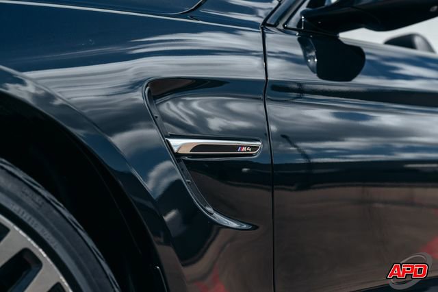 Used 2015 BMW M4 Convertible image 26