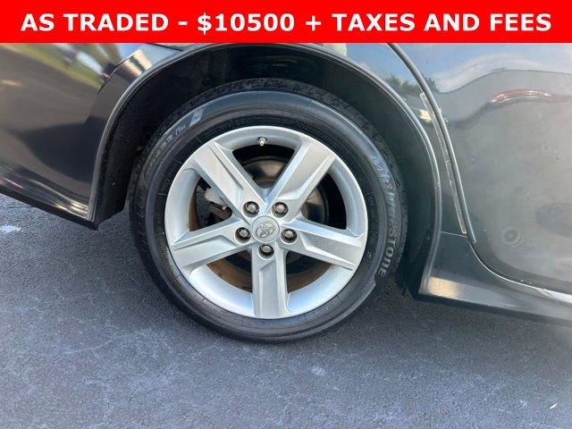 Used 2014 Toyota Camry SE image 7