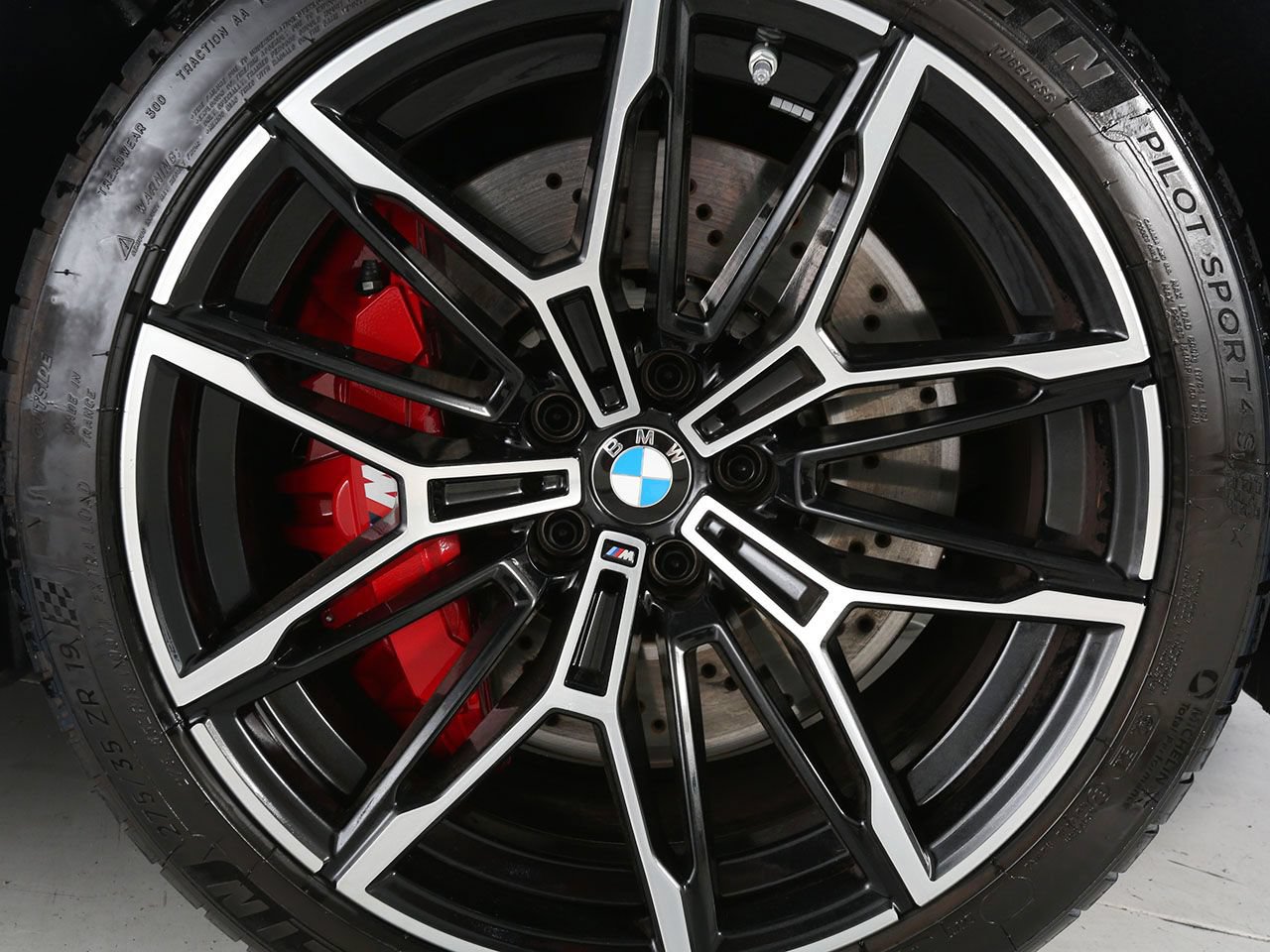 Used 2023 BMW M2 w/ Lighting Package RWD image 6