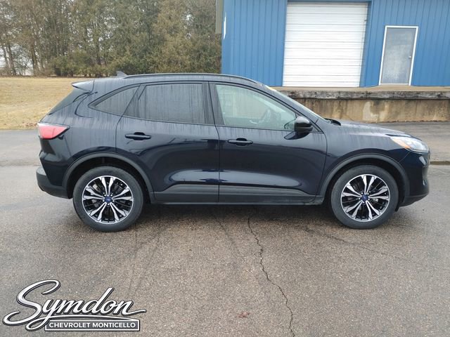 Used 2021 Ford Escape SEL w/ SEL Stealth AWD Package image 8