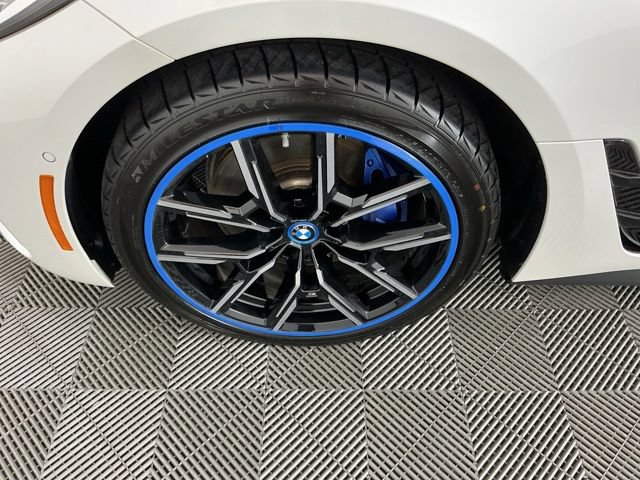 Used 2023 BMW i4 M50 AWD/4WD image 32