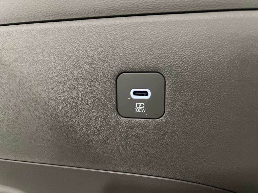 Used 2026 Hyundai Palisade SEL FWD image 37