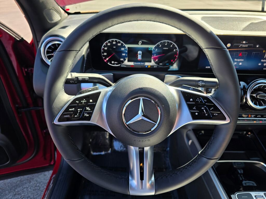 Certified 2025 Mercedes-Benz GLB 250 4MATIC image 14