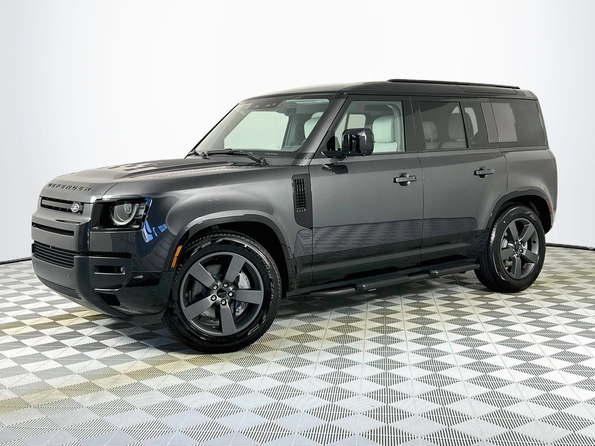 New 2026 Land Rover Defender 110 X-Dynamic SE