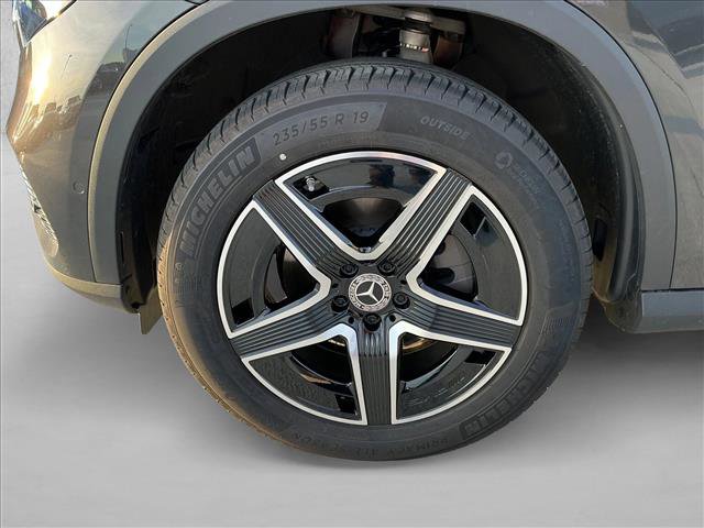 Certified 2026 Mercedes-Benz GLC 300 4MATIC image 9