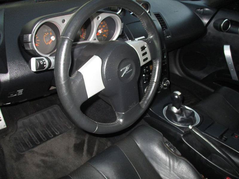 Used 2005 Nissan 350Z Grand Touring RWD image 27