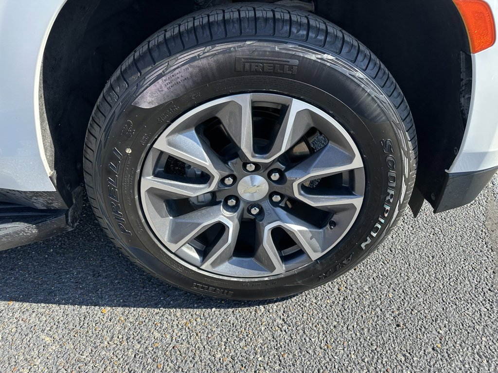 Used 2022 Chevrolet Tahoe LT w/ Luxury Package image 27