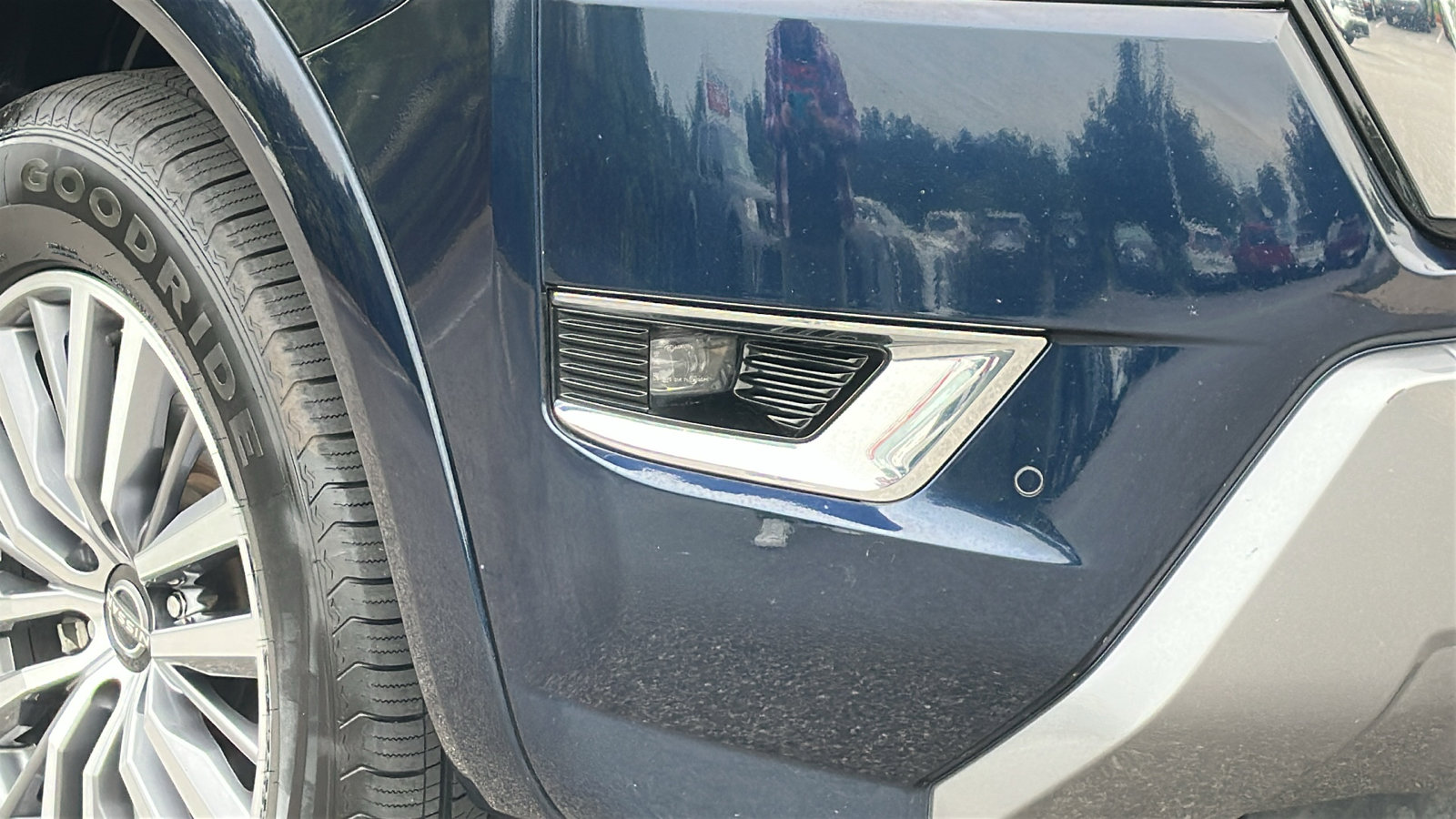 Certified 2023 Nissan Armada SL image 5