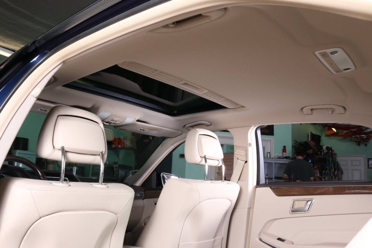 Used 2016 Mercedes-Benz E 350 Sedan image 54