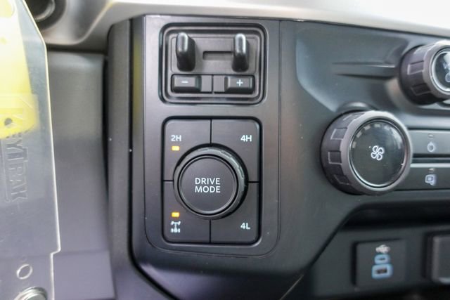 Used 2023 Ford F350 XLT w/ 360-Degree Camera Package image 25