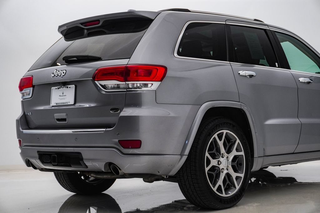 Used 2019 Jeep Grand Cherokee Overland AWD/4WD image 12