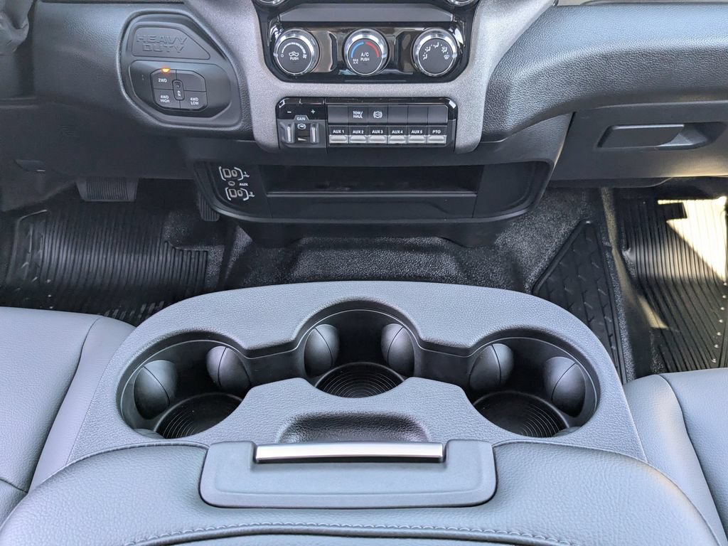 New 2026 RAM 3500 Tradesman w/ Chrome Appearance Group A AWD/4WD image 18