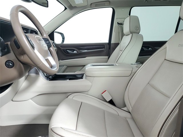 Used 2024 GMC Yukon XL Denali image 18