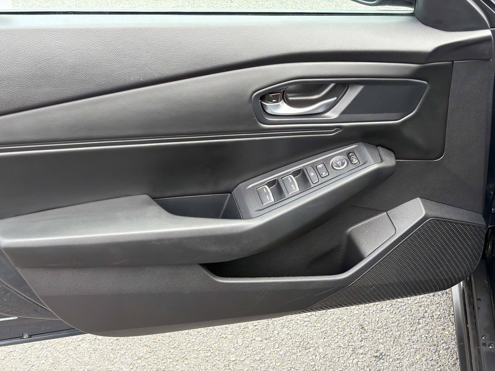 Used 2024 Honda Accord EX image 6