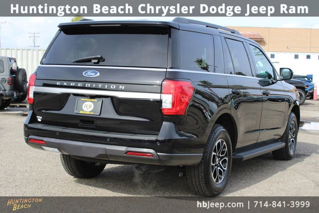 Used 2024 Ford Expedition XL AWD/4WD image 5