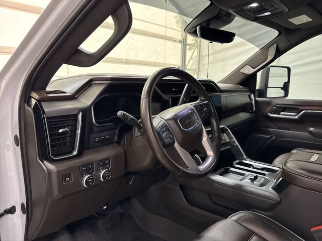 Used 2024 GMC Sierra 2500 Denali w/ Denali Reserve Package AWD/4WD image 10