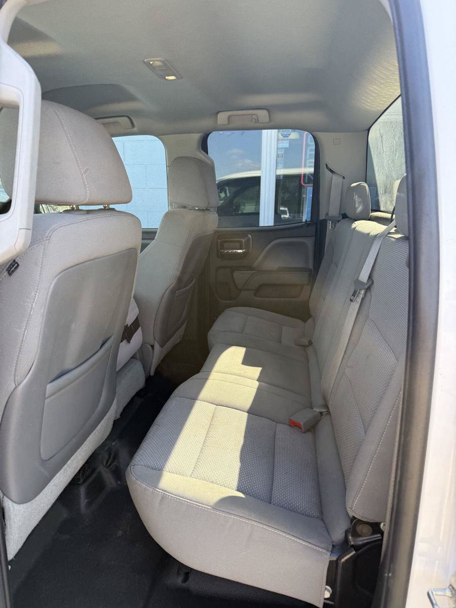 Used 2014 Chevrolet Silverado 1500 W/T RWD image 10
