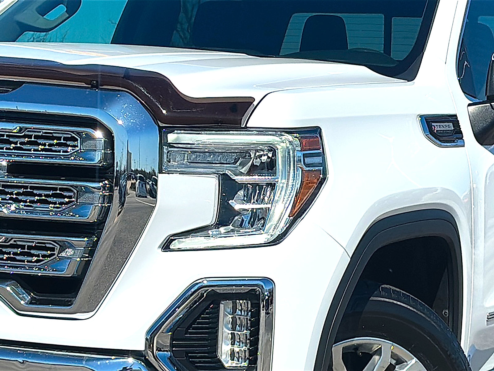 Used 2022 GMC Sierra 1500 SLT image 4