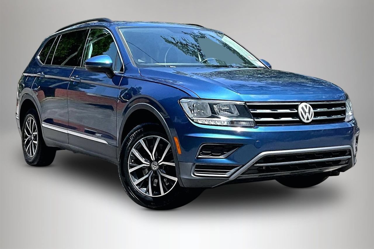 Used 2018 Volkswagen Tiguan SE FWD image 2