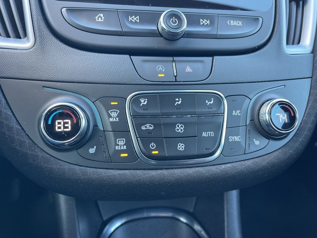 Used 2024 Chevrolet Malibu LT image 16