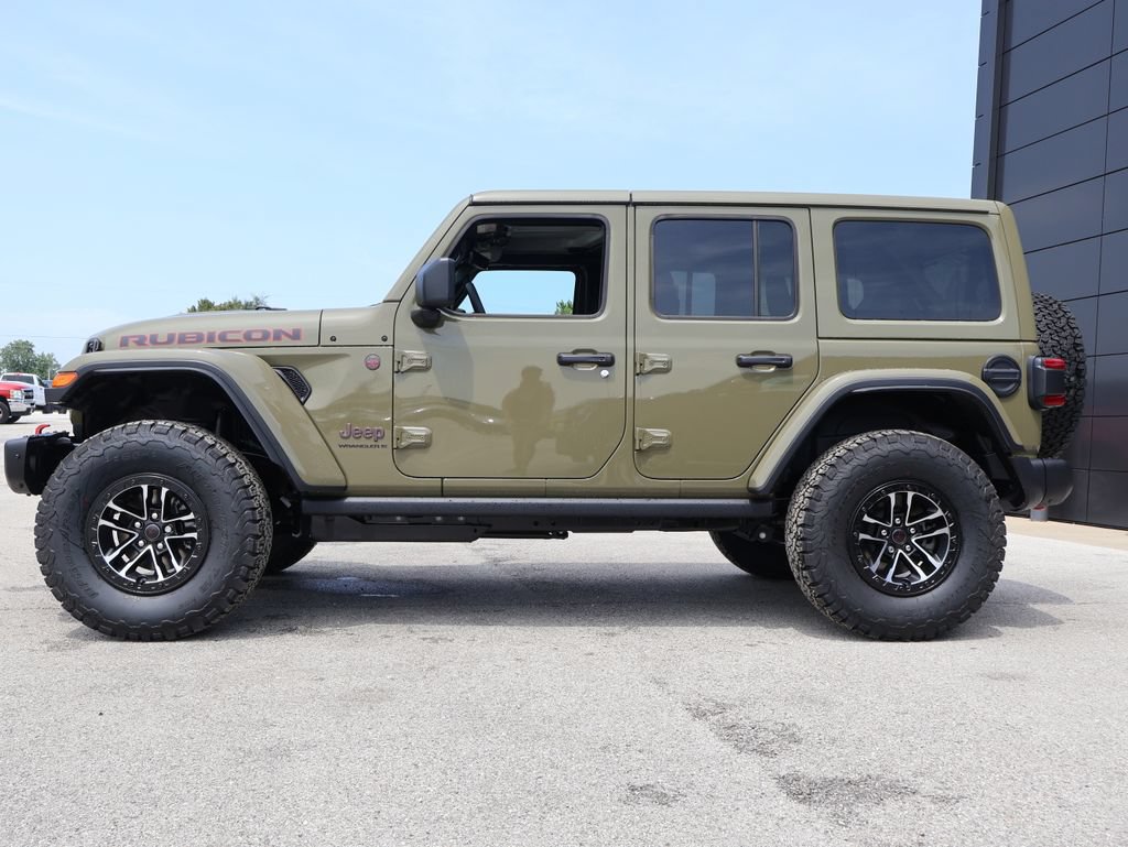 New 2026 Jeep Wrangler Unlimited Rubicon w/ Xtreme 35 Tire Package AWD/4WD image 2