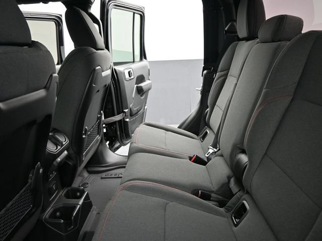New 2025 Jeep Gladiator Rubicon w/ Safety Group AWD/4WD image 13