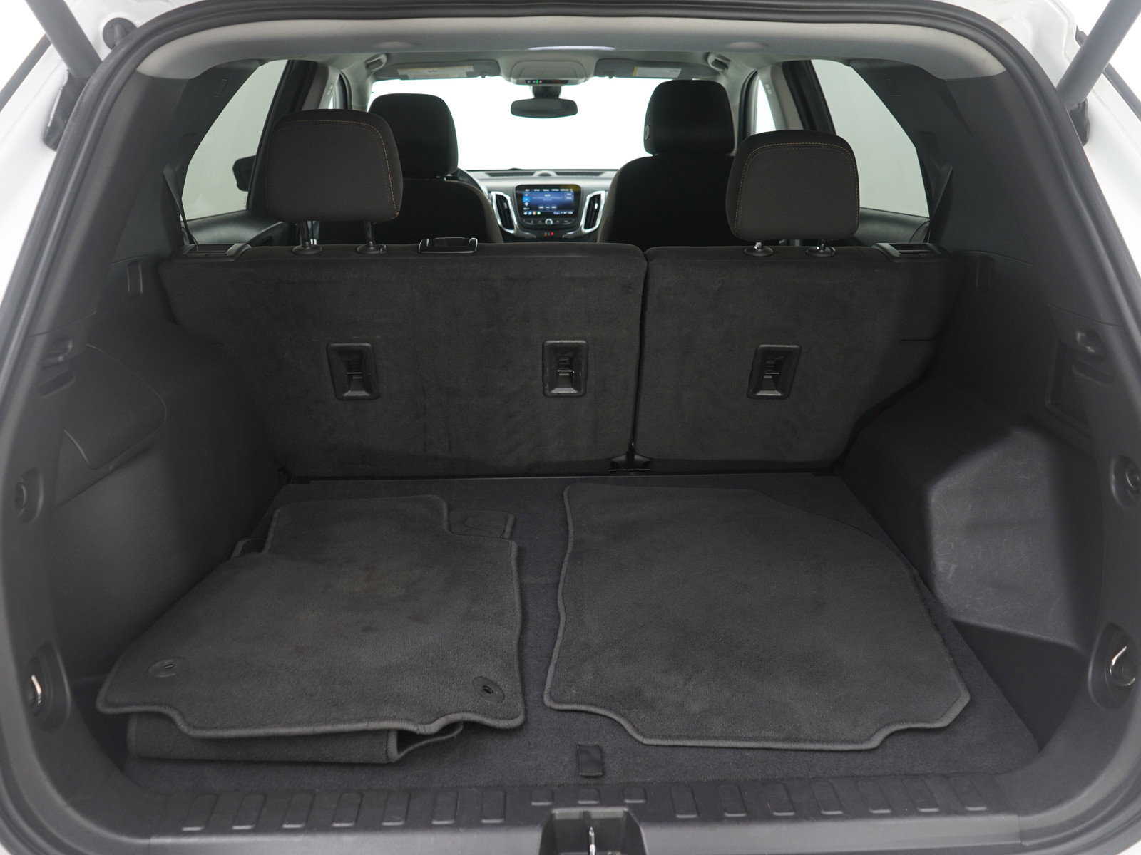 Used 2024 Chevrolet Equinox LT image 9