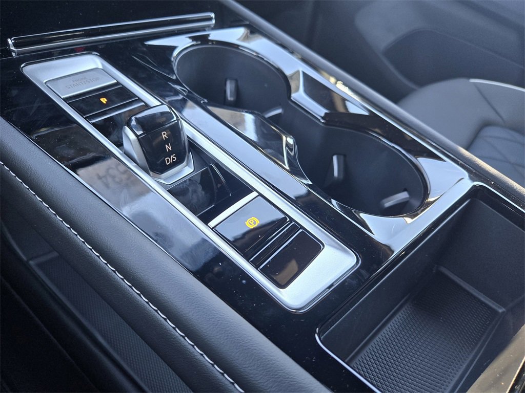 New 2026 Volkswagen Atlas Cross Sport SEL Premium R-Line image 17