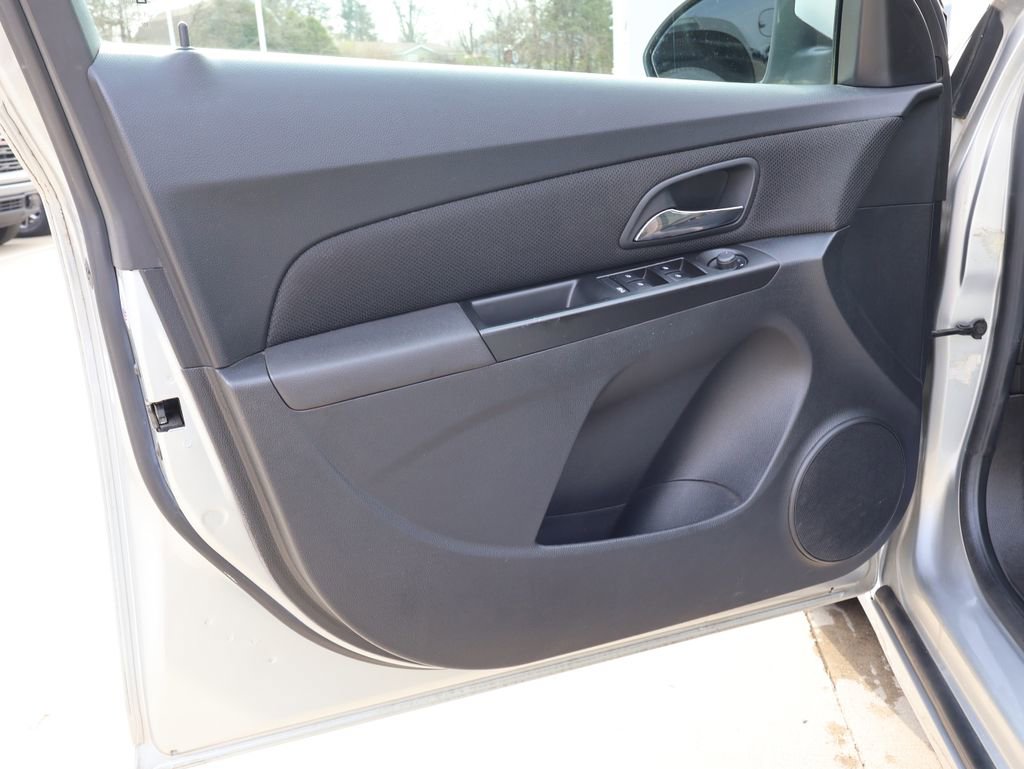 Certified 2014 Chevrolet Cruze LT image 10