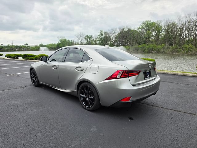 Used 2016 Lexus IS 200t RWD image 16