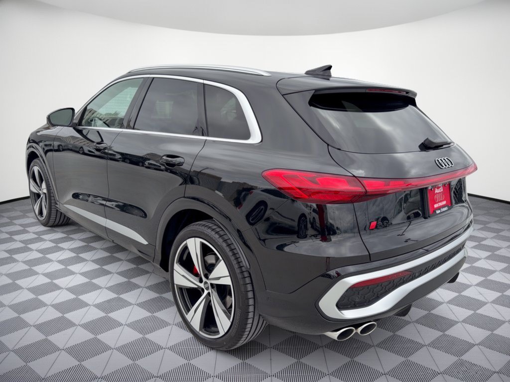 New 2026 Audi SQ5 Prestige AWD/4WD image 3