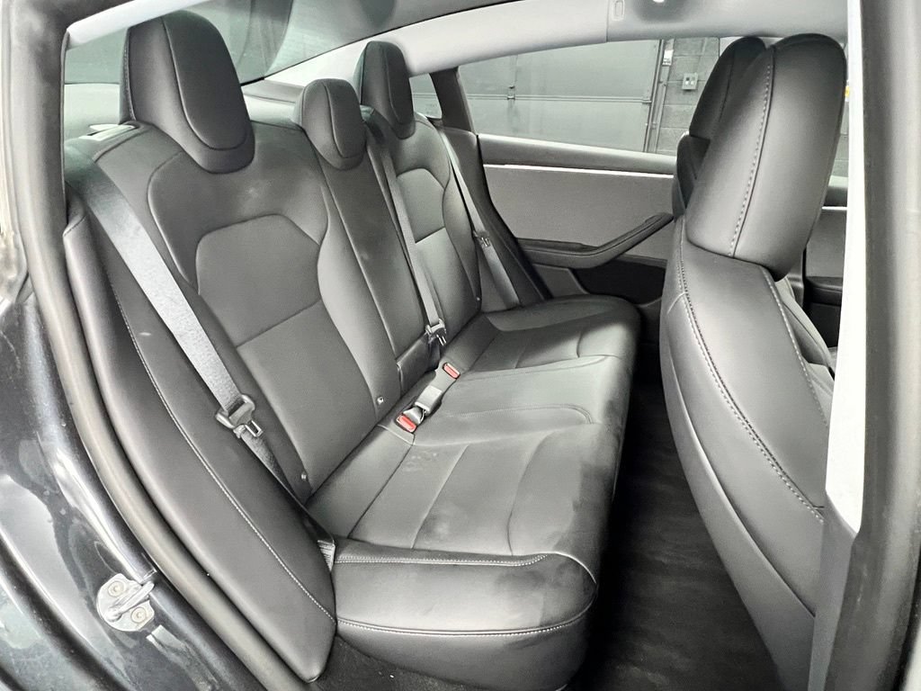 Used 2025 Tesla Model 3 Long Range RWD image 17