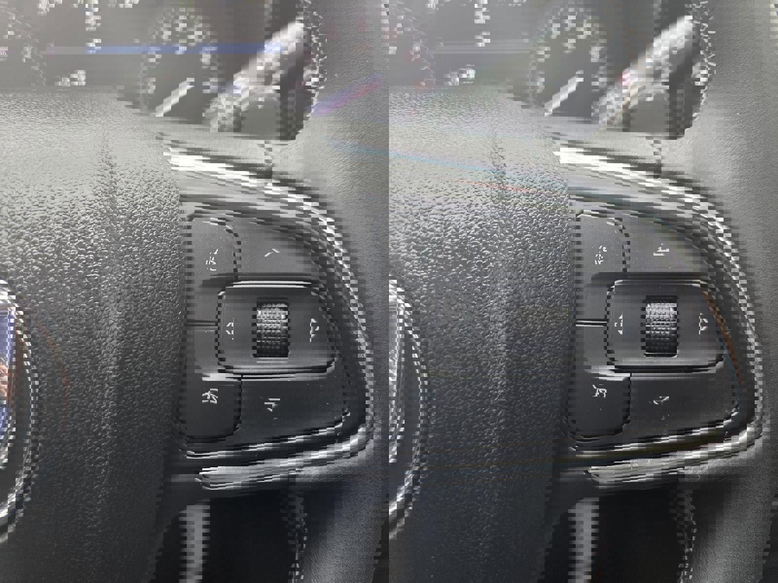 Certified 2023 Buick Envision Essence w/ Sport Touring Package image 45