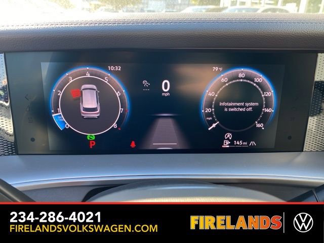 New 2025 Volkswagen Tiguan SE image 32