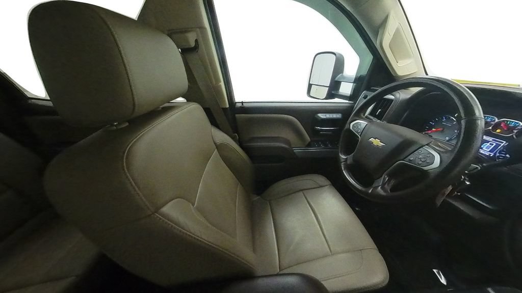 Used 2015 Chevrolet Silverado 2500 LTZ w/ Duramax Plus Package AWD/4WD image 23