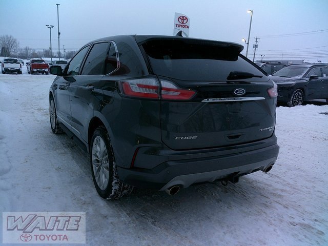 Used 2020 Ford Edge Titanium w/ Equipment Group 301A image 4
