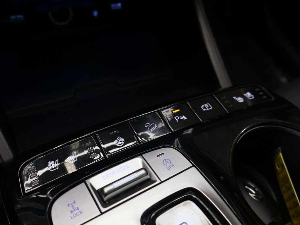 Used 2023 Hyundai Tucson Limited image 24