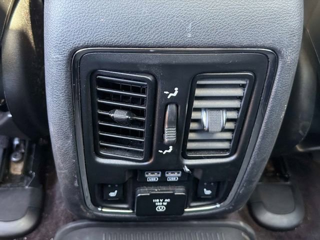 Used 2017 Jeep Grand Cherokee Limited w/ Luxury Group II image 14