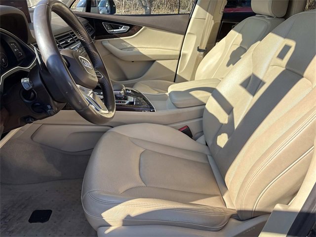 Used 2018 Audi Q7 3.0T Prestige w/ Prestige Package image 29