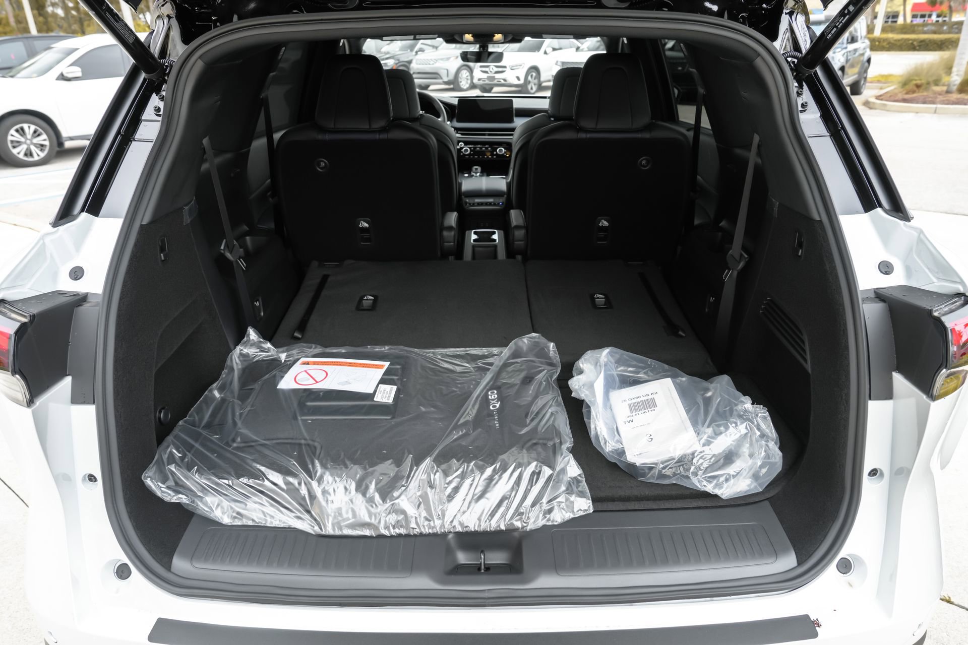 New 2026 INFINITI QX60 Sport w/ Dark Cargo Package image 30