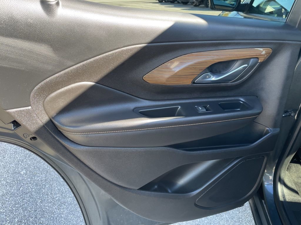 Used 2019 GMC Terrain SLE image 43