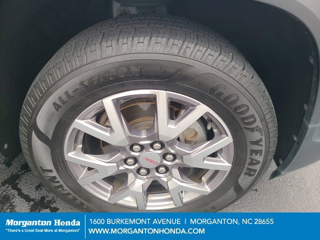 Used 2020 GMC Acadia SLT w/ LPO, Floor Liner Package FWD image 31