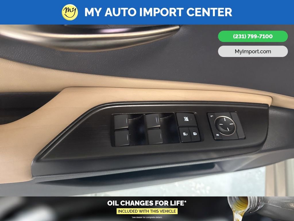 Used 2019 Lexus ES 350 350 Luxury w/ Accessory Package 2 image 12